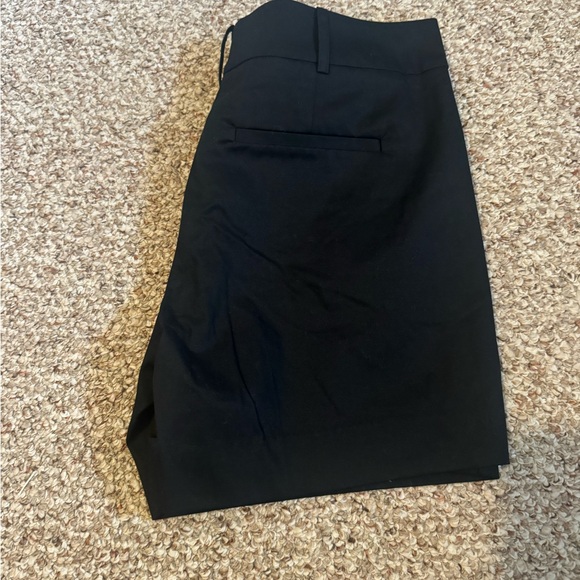 Ann Taylor Dressy Shorts - Picture 4 of 6